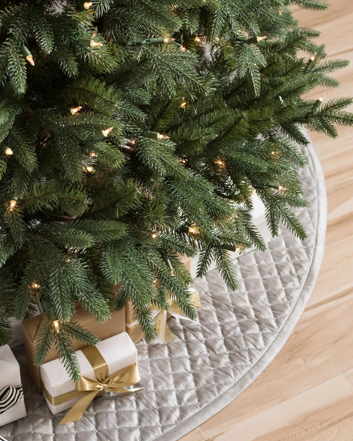 Durango Douglas Fir® Wide Tree