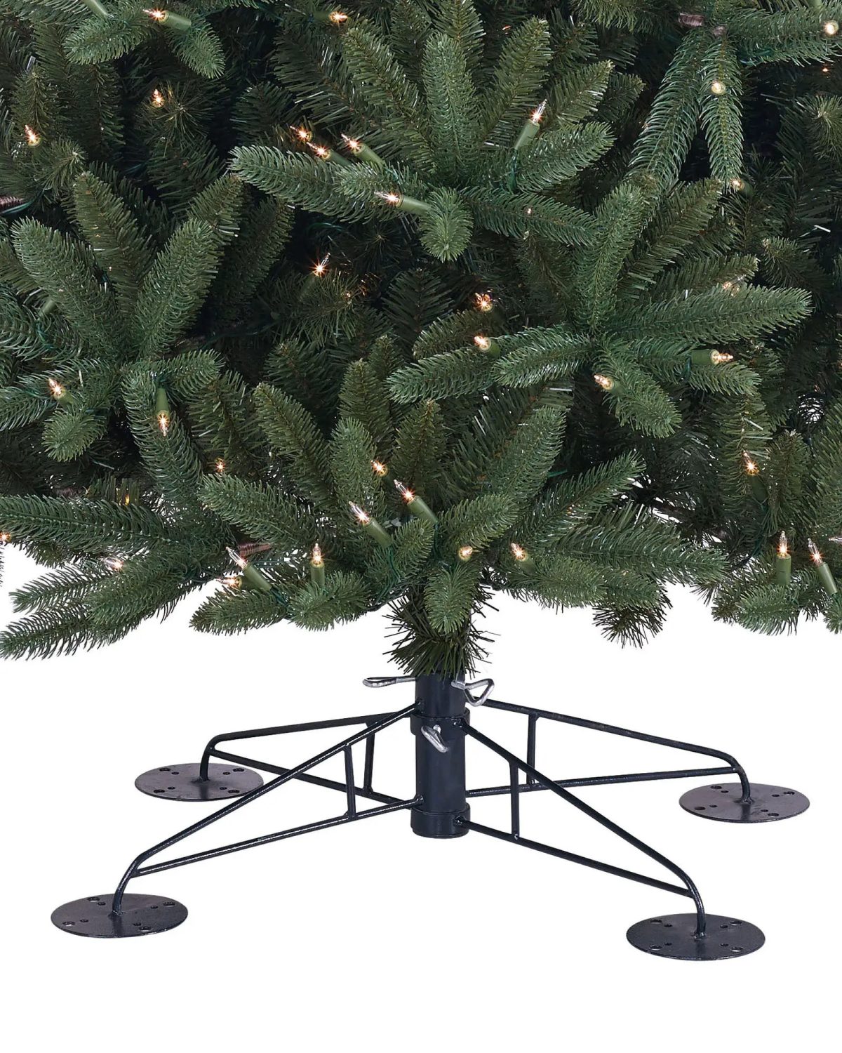 Oakville Outdoor® Christmas Tree